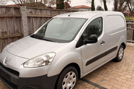 Peugeot Partner 187.000 km 5.500 € Brunnthal 85649