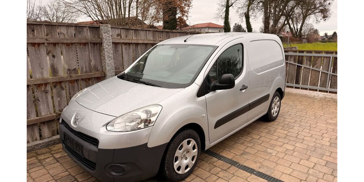 Peugeot Partner 187.000 km 5.500 &euro; Brunnthal 85649