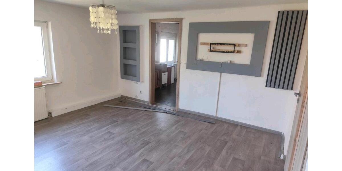 Einfamilienhaus Zeitz - 5 Zimmer, 220 m&sup2;, 129.000&euro; | Angebot:27123244