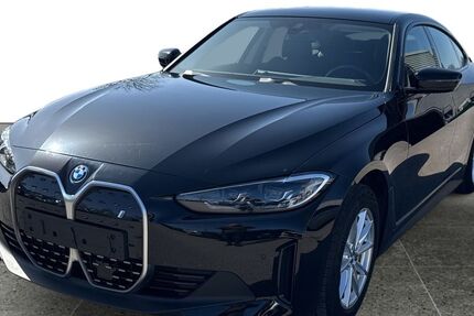 BMW i4 43.771 km 39.990 &euro; Mühldorf am Inn 84453