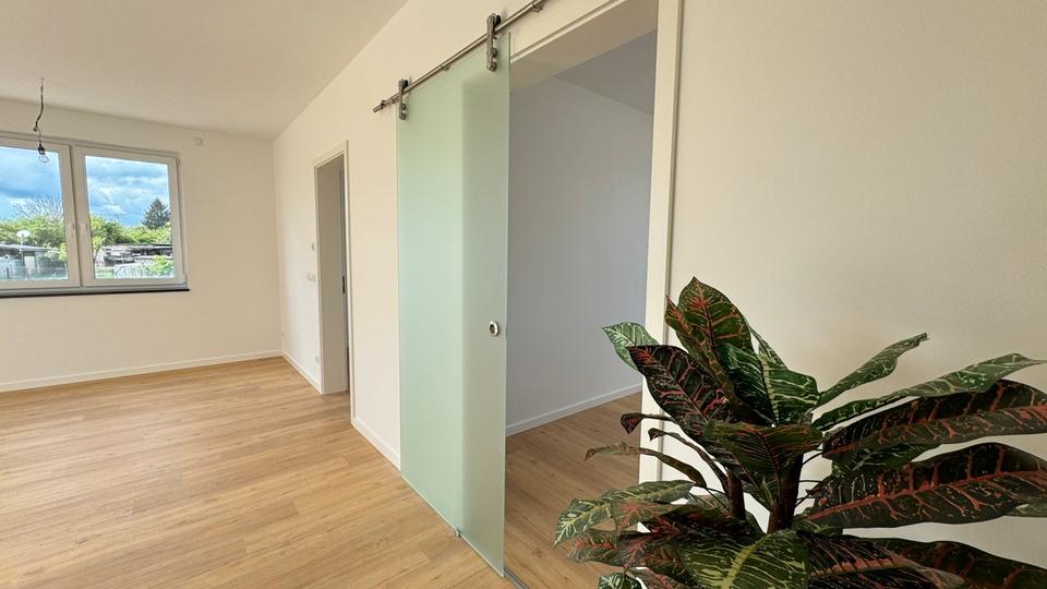 Etagenwohnung Raguhn-Jeßnitz Jeßnitz - 2 Zimmer, 75 m&sup2;, 755&euro; | Angebot:26194064