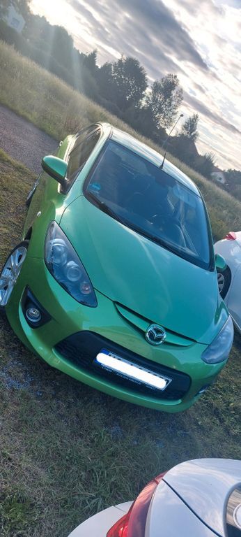 Mazda 2 177.150 km 2.490 € Hüllhorst 32609