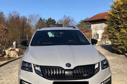 Skoda Octavia 104.000 km 19.400 &euro; Büchlberg 94124
