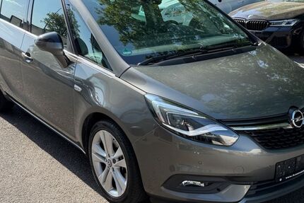 Opel Zafira 99.300 km 12.200 &euro; Wiesbaden 65203
