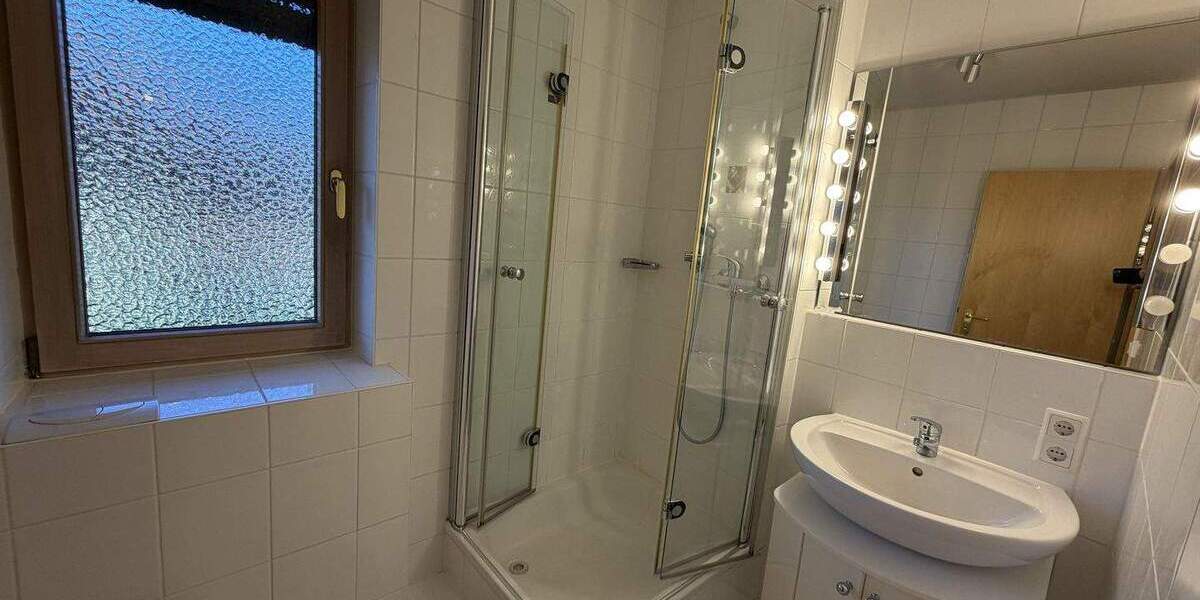 Doppelhaushälfte Bayerisch Gmain - 6 Zimmer, 148 m&sup2;, 624.000&euro; | Angebot:25734187