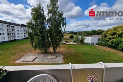 Einziehen und Wohlfühlen! Umfassend modernisierte 3-Zimmerwohnung mit Balkon in Forst 3 zimmer