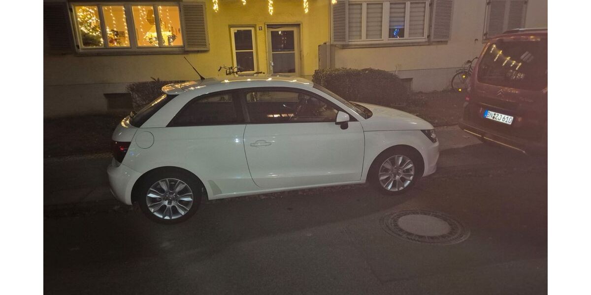 Audi A1 100.600 km 8.990 &euro; Bonn 53129