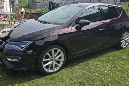 Seat Leon 111.000 km 13.900 &euro; Bruck i. d. Opf 92436