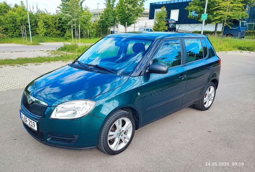 Skoda Fabia 124.350 km 4.975 € Augsburg 86179