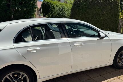 Mercedes-Benz A 200 59.700 km 15.900 &euro; Feldafing 82340