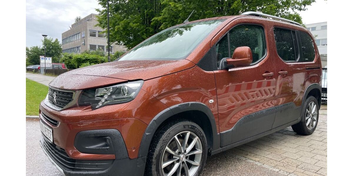 Peugeot Rifter 149.000 km 13.990 &euro; Riemerling 85521