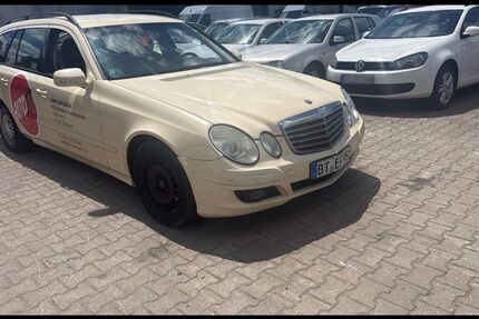 Mercedes-Benz E 200 570.000 km 1.300 &euro; Pegnitz 91257