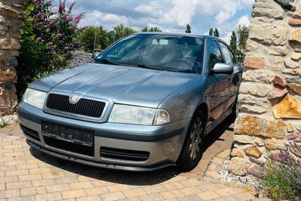 Skoda Octavia 325.100 km 2.600 &euro; Meuselwitz 04610
