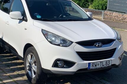 Hyundai ix35 145.000 km 5.900 &euro; Sulz am Neckar 72172