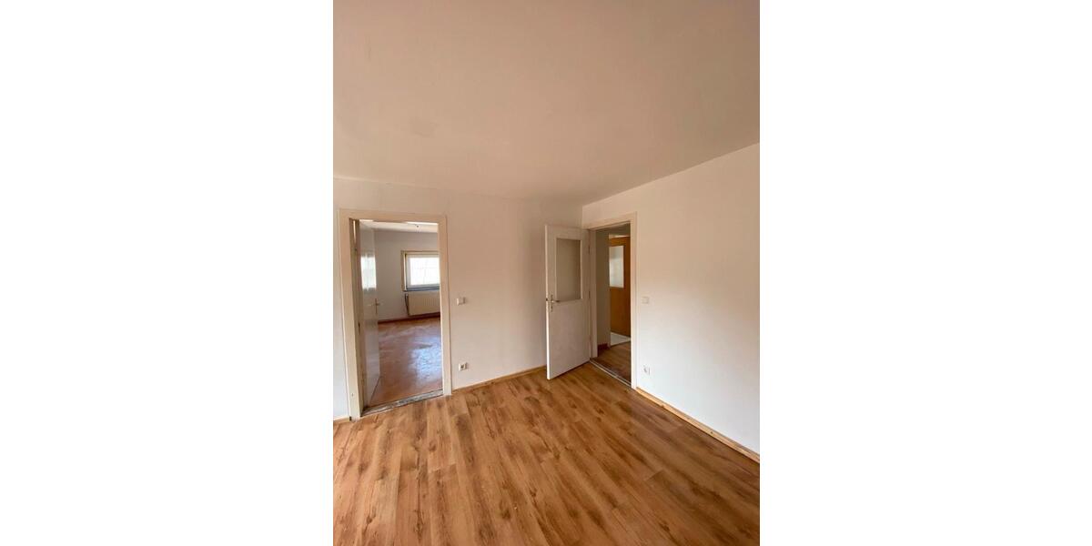 Mehrfamilienhaus, Wohnhaus Witzwort - 9 Zimmer, 250 m&sup2;, 185.000&euro; | Angebot:27119358