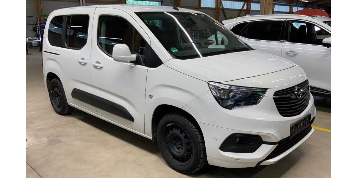 Opel Combo Life 193.000 km 7.999 &euro; Ditzingen 71254