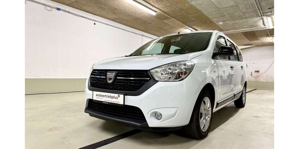Dacia Lodgy 84.000 km 9.950 &euro; München 81825