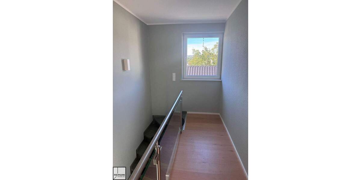 Einfamilienhaus Neuwied Oberbieber - 5 Zimmer, 177 m&sup2;, 2.000&euro; | Angebot:24874121