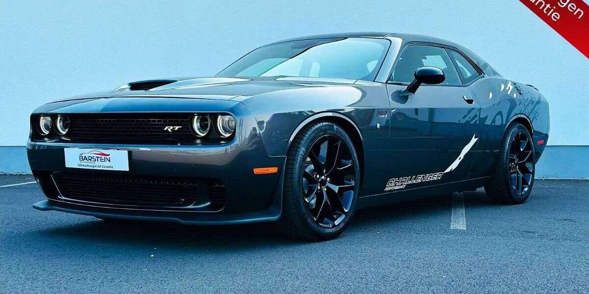 Dodge Challenger 71.086 km 30.990 &euro; Homberg (Efze) 34576