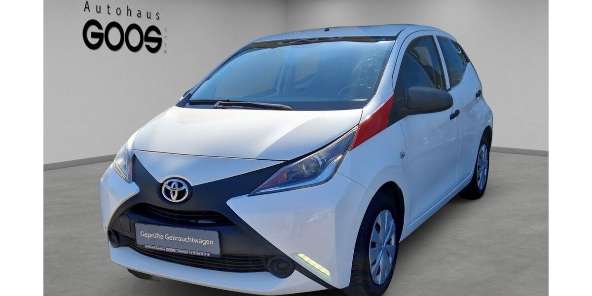 Toyota Aygo (X) 89.279 km 8.250 &euro; Nürtingen 72622