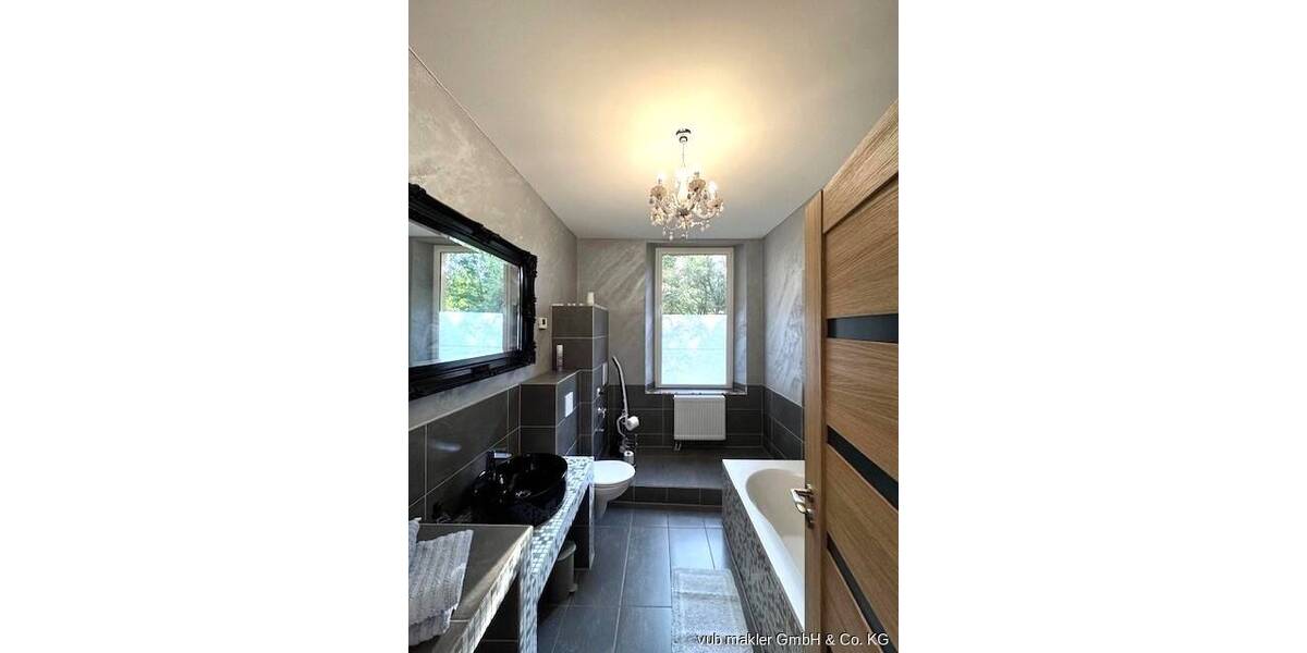 Mehrfamilienhaus, Wohnhaus Plauen Südvorstadt - 1 Zimmer, 450 m&sup2;, 580.000&euro; | Angebot:26931065