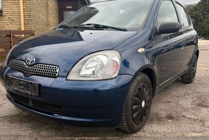 Toyota Yaris 201.505 km 1.450 &euro; Schwarzenbek 21493