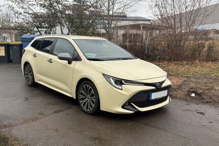 Toyota Corolla 210.000 km 17.000 &euro; Zwickau 08056