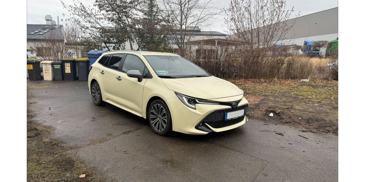 Toyota Corolla 210.000 km 17.000 &euro; Zwickau 08056