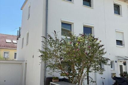 Haus Markt Schwaben - 5 Zimmer, 170 m&sup2;, 2.750&euro; | Angebot:25369864