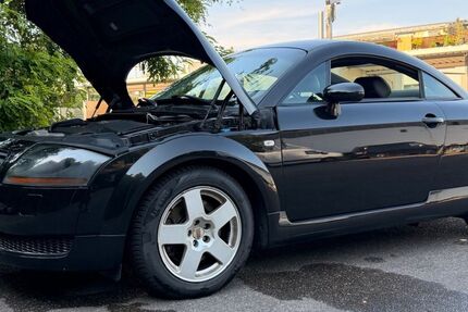 Audi TT 201.000 km 4.350 &euro; Böblingen 71034