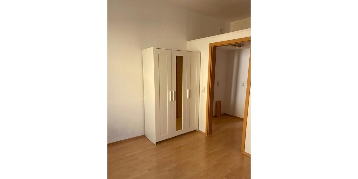 Etagenwohnung Geisenheim - 1 Zimmer, 70 m&sup2;, 350&euro; | Angebot:26547113