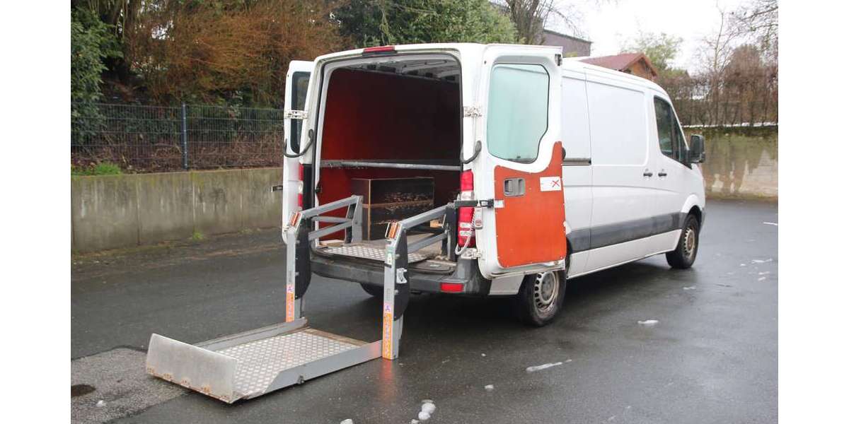 Mercedes-Benz Sprinter 306.000 km 9.900 &euro; Friedrichsdorf 61381