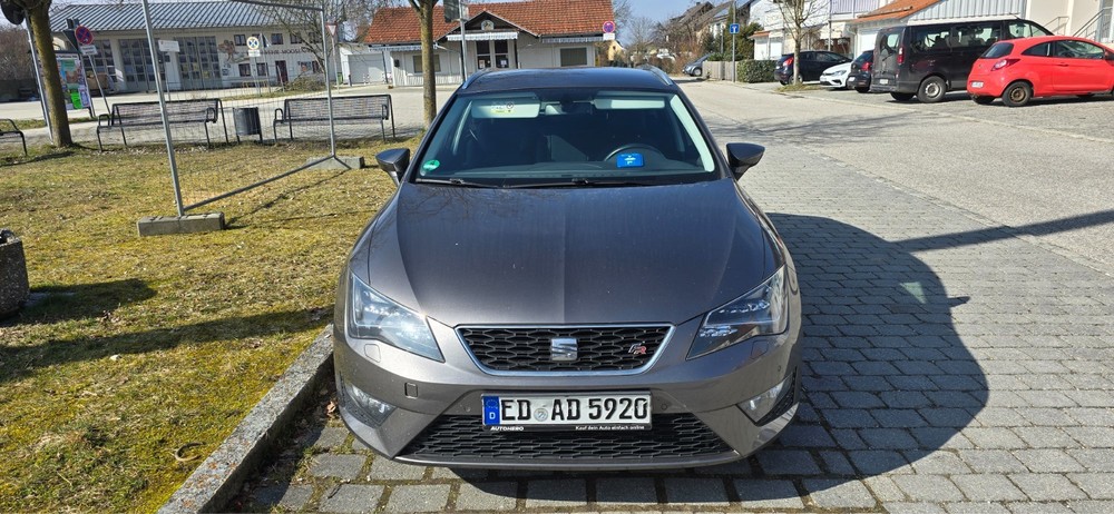 Seat Leon ST 251.000 km 9.800 &euro; Taufkirchen (Vils) 84416