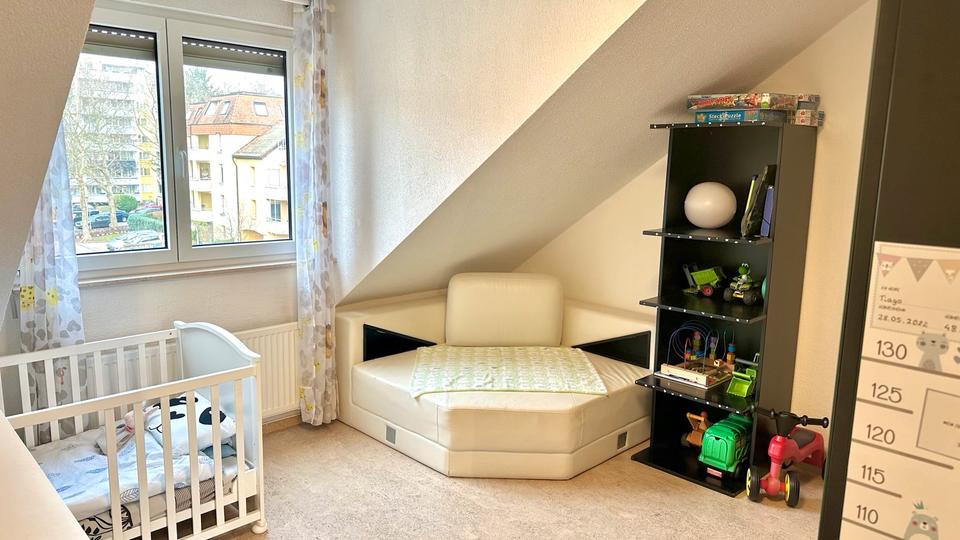 Dachgeschoßwohnung Heilbronn Horkheim - 3 Zimmer, 85 m&sup2;, 349.000&euro; | Angebot:24636750