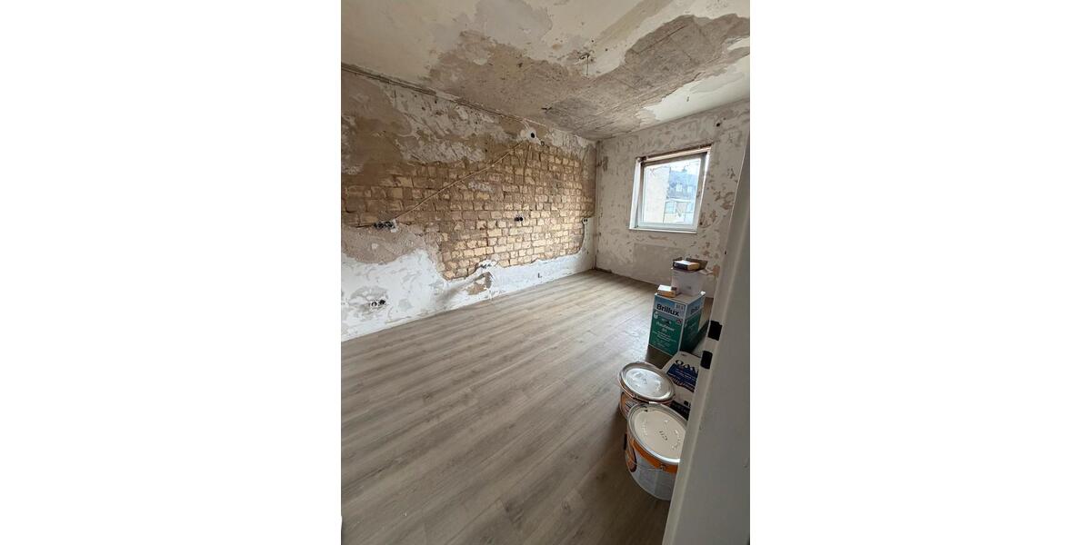 Etagenwohnung Ludwigshafen am Rhein - 5 Zimmer, 90 m&sup2;, 1.400&euro; | Angebot:25841245