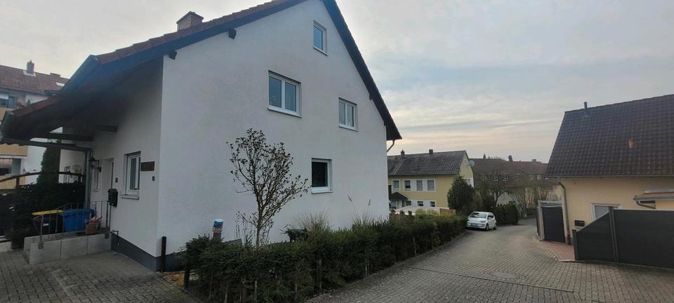 Doppelhaushälfte Schwalmstadt - 5 Zimmer, 140 m&sup2;, 247.000&euro; | Angebot:26802982