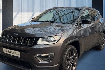 Jeep Compass 60.745 km 20.890 &euro; Hamburg 22529