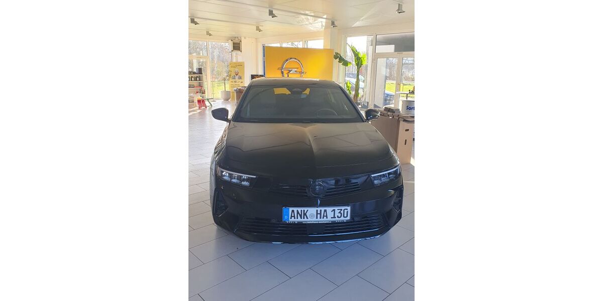 Opel Astra 1.780 km 25.900 &euro; Eggesin 17367
