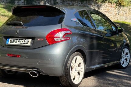 Peugeot 208 116.000 km 12.000 &euro; Waldkirch 79183