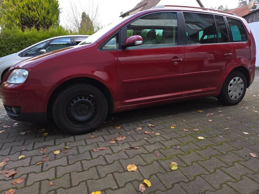VW Touran 315.000 km 699 € Tauberbischofsheim 97941