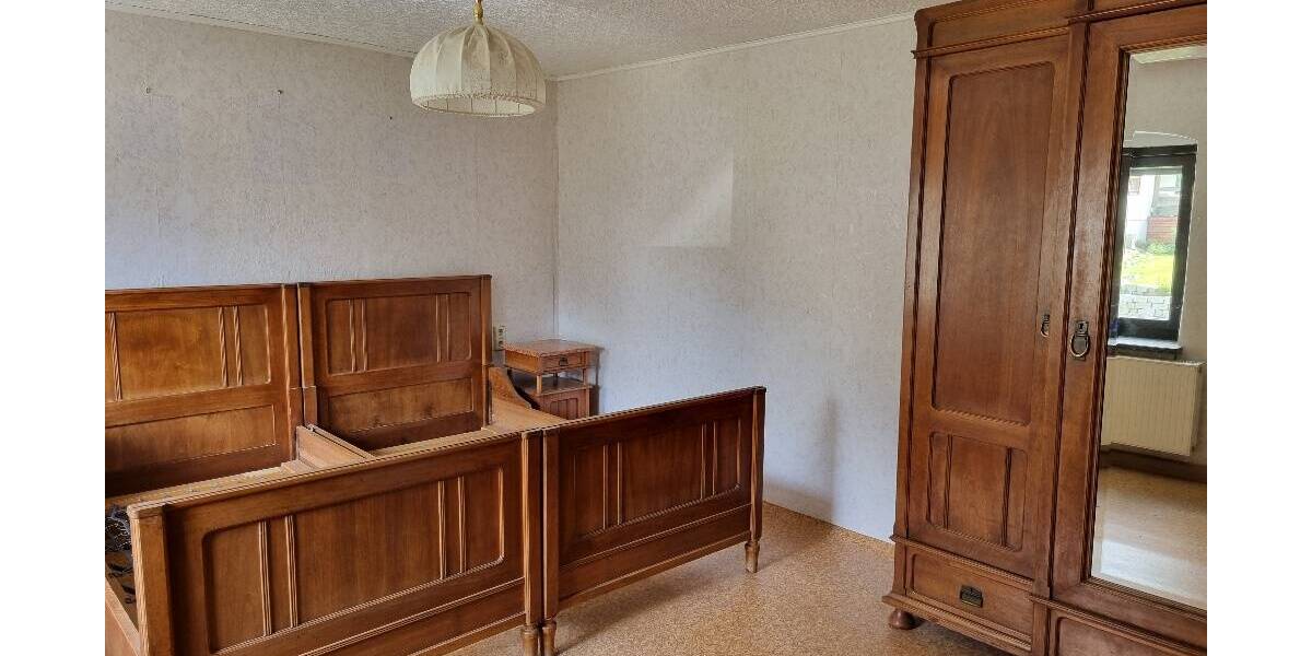Mehrfamilienhaus, Wohnhaus Sohland a. d. Spree Sohland - 6 Zimmer, 157 m&sup2;, 85.000&euro; | Angebot:25694704