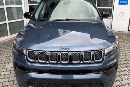Jeep Compass 20 km 33.900 &euro; Mannheim 68169
