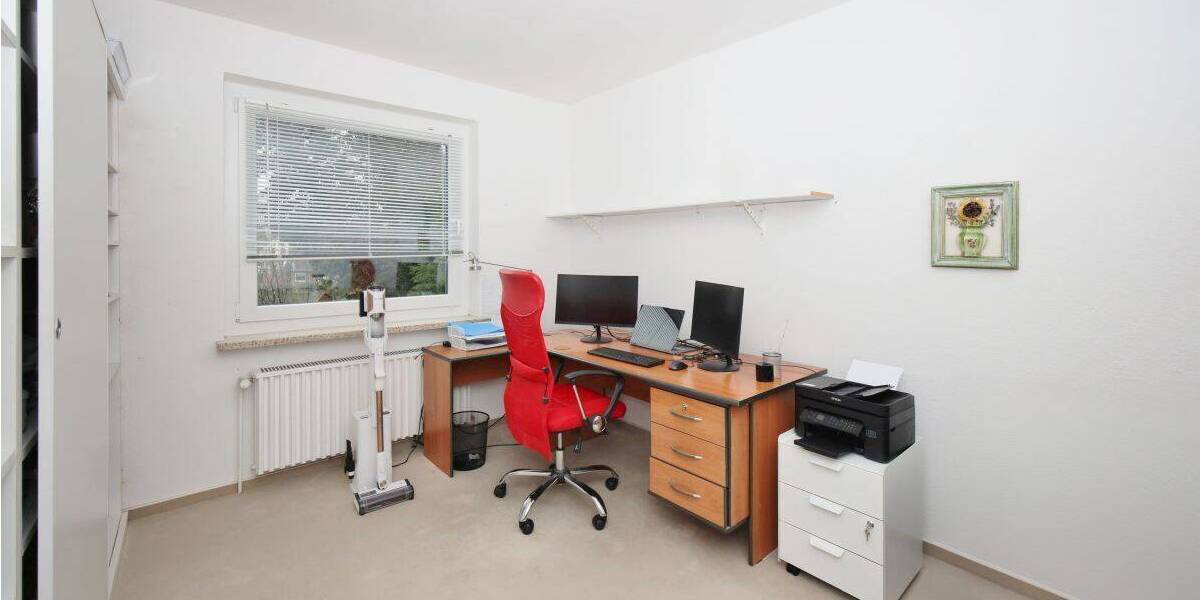 Etagenwohnung Wilhelmshaven Neuende - 4 Zimmer, 94 m&sup2;, 198.000&euro; | Angebot:26825653