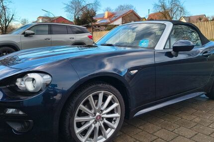 Fiat 124 Spider 129.000 km 14.800 &euro; Mering 86415