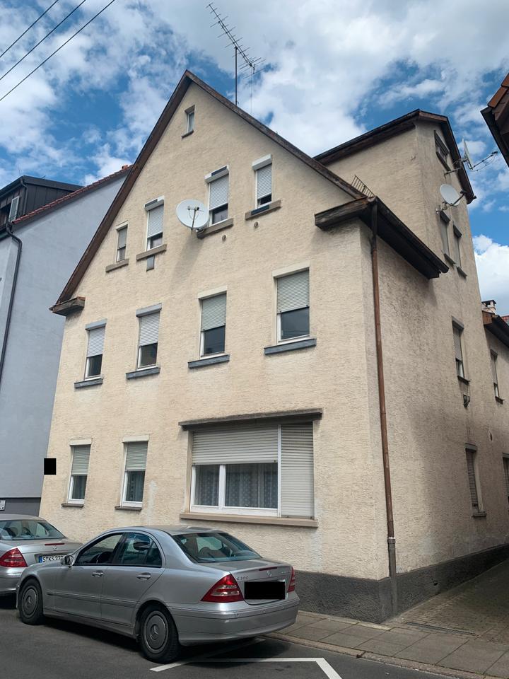 Mehrfamilienhaus 5 Parteien leerstehend