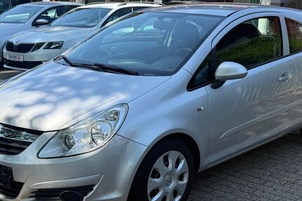 Opel Corsa 179.890 km 1.990 &euro; Nordhorn 48529