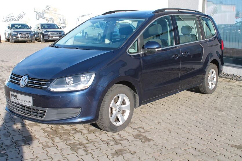 VW Sharan 159.998 km 15.198 € Leipzig 04249