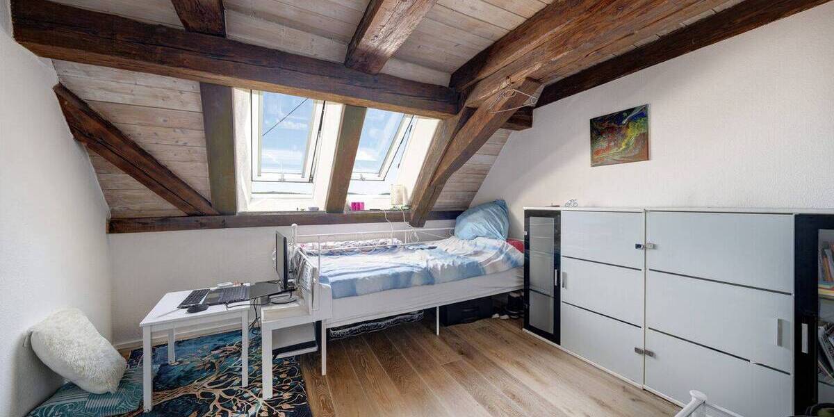 Etagenwohnung Engen - 5 Zimmer, 180 m&sup2;, 470.000&euro; | Angebot:26731043