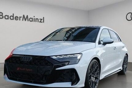 Audi RS3 3.900 km 67.930 € Wolfratshausen 82515