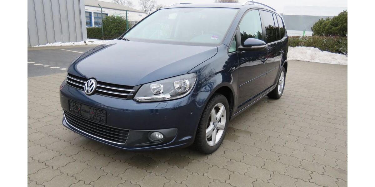 VW Touran 178.228 km 8.400 &euro; Itzehoe 25524
